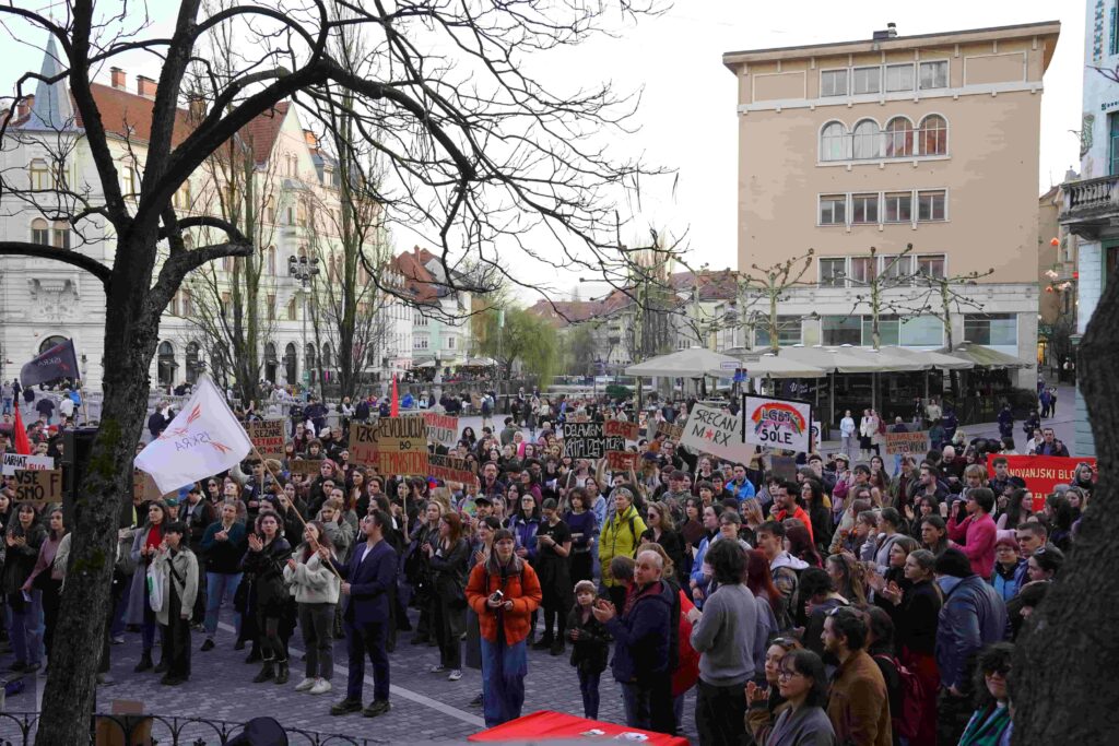 Ljubljana, 8. marec 2025 Shod "Nočem cvetlice, daj mi delavske pravice!"