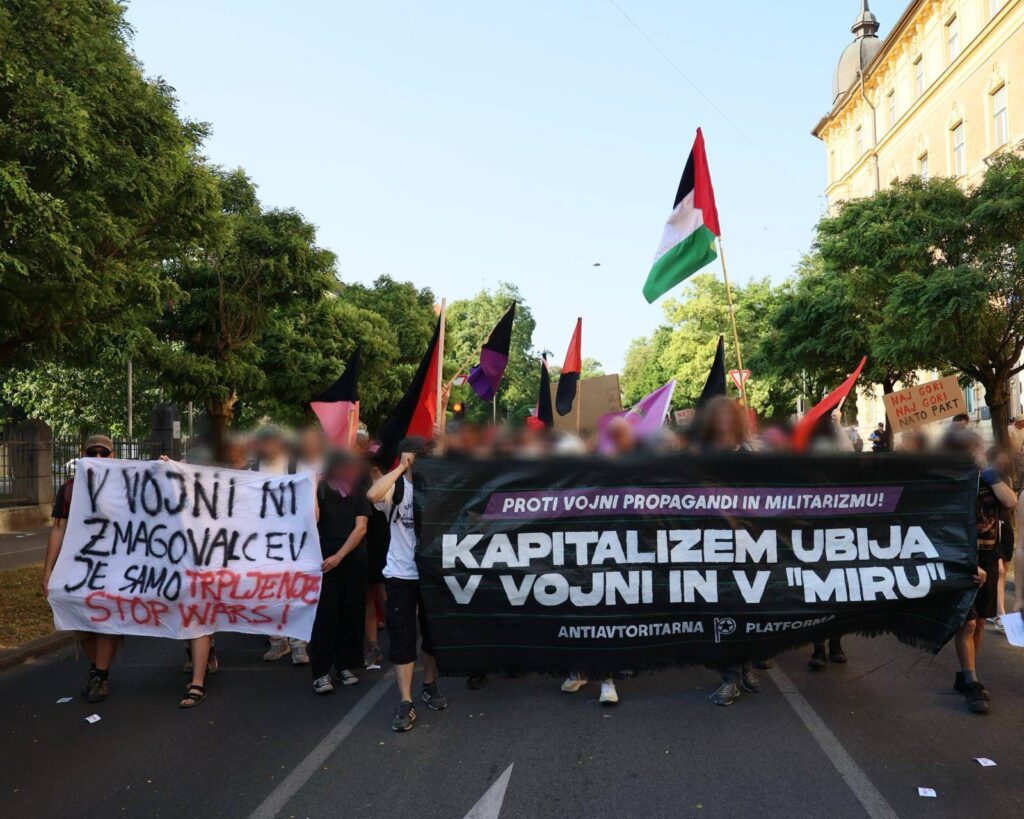Protest Ljudska fronta vojni kontra 24.6.2025 Ljubljana, Slovenia