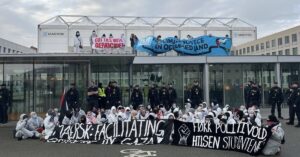 Maersk Cut ties with Genocide