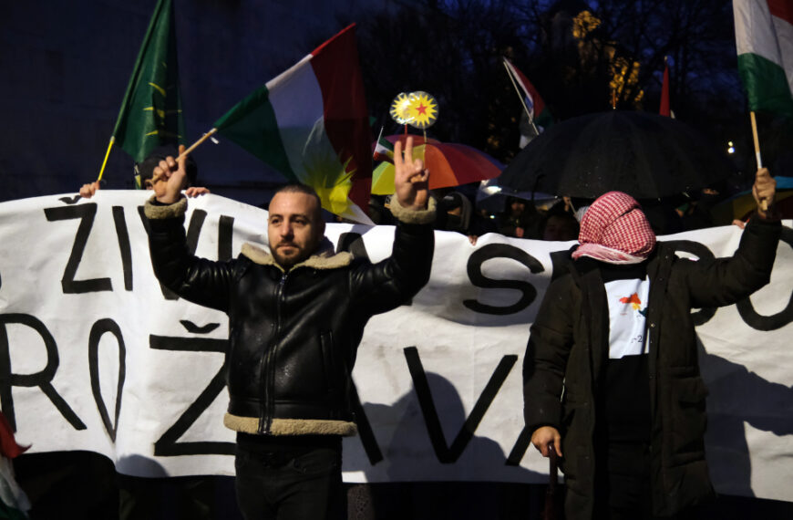 Solidarnostni protest za Rožavo Ljubljana, Slovenia 3.2.2026 Ljubljana for Rojava solidarity protest